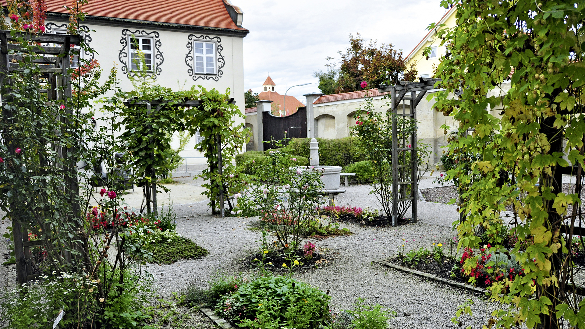 Im Garten des Klosters Wörishofen.
