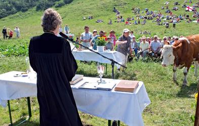 Gottesdienst im Grünen auf der Kampenwand (Chiemgau). 