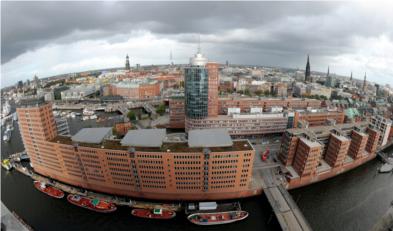 Vom Yuppieviertel zum Mehrgenerationenprojekt? Die Hafencity in Hamburg. Foto: dpa/Marcus Brandt