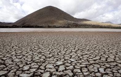 Dürreperioden werden als Vorboten der Klimakatastrophe gedeutet. Foto: dpa/Franco Banfi/WaterFrame